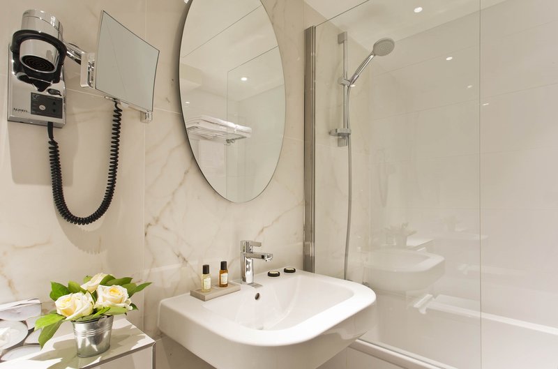 hotel longchamp elysees