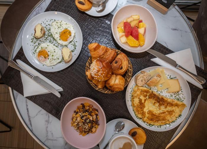 hotel longchamp elysees