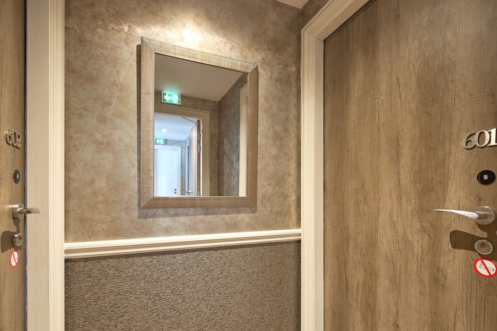 hotel la regence etoile