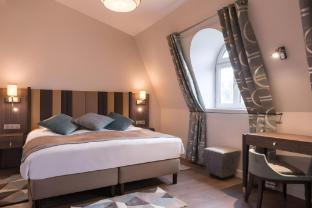hotel la regence etoile