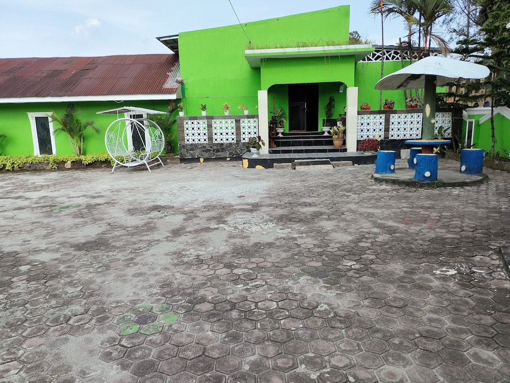 hotel bukit sentabi penembahen