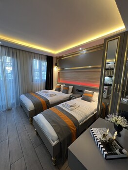 taksim larissa hotel