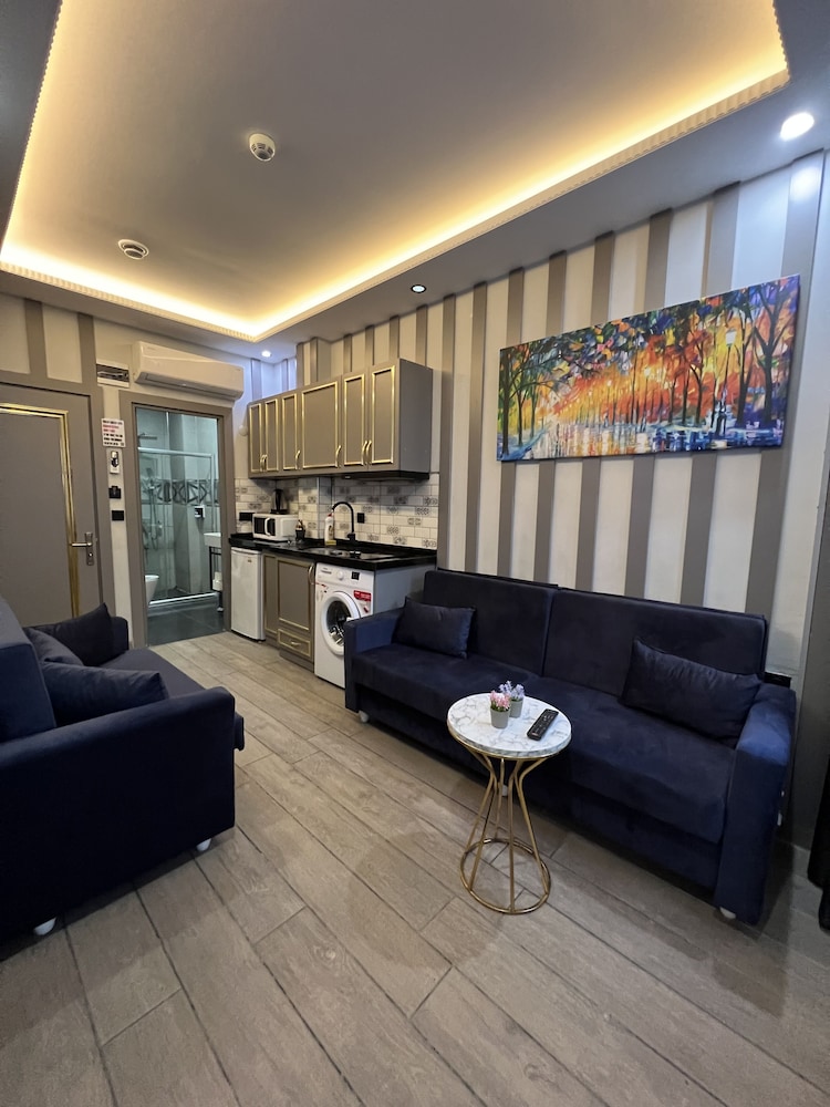 taksim larissa hotel