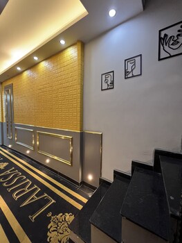 taksim larissa hotel