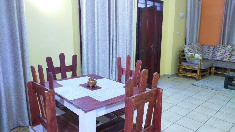 stay plus mtwapa holiday home