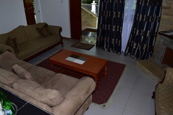mayas guest house