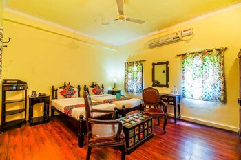 hotel utsav niwas