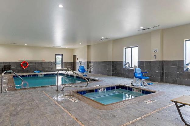 comfort suites