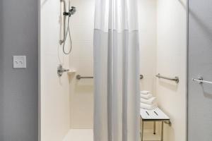comfort suites