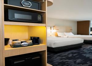 fairfield inn and suites by marriott north bay