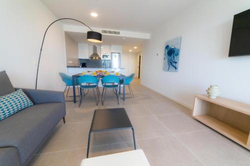 aqua apartments bellamar marbella