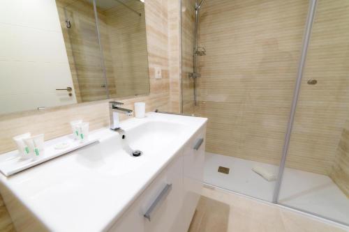 aqua apartments bellamar marbella