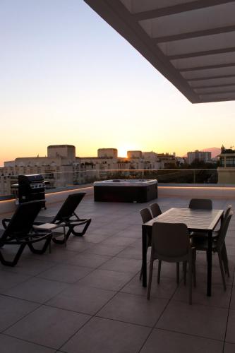 aqua apartments bellamar marbella