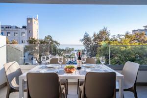 aqua apartments bellamar marbella