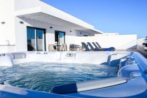 aqua apartments bellamar marbella