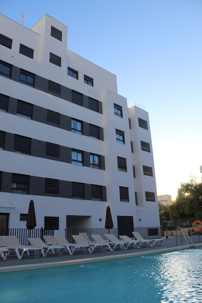 aqua apartments bellamar marbella