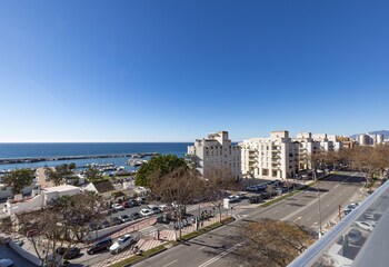 aqua apartments bellamar marbella