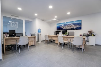 aqua apartments bellamar marbella