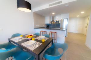 aqua apartments bellamar marbella