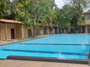 lavendish country resort