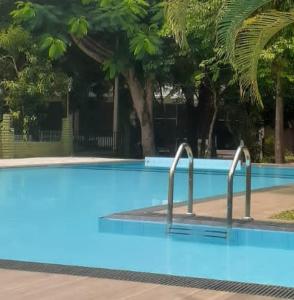 lavendish country resort