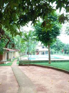 lavendish country resort