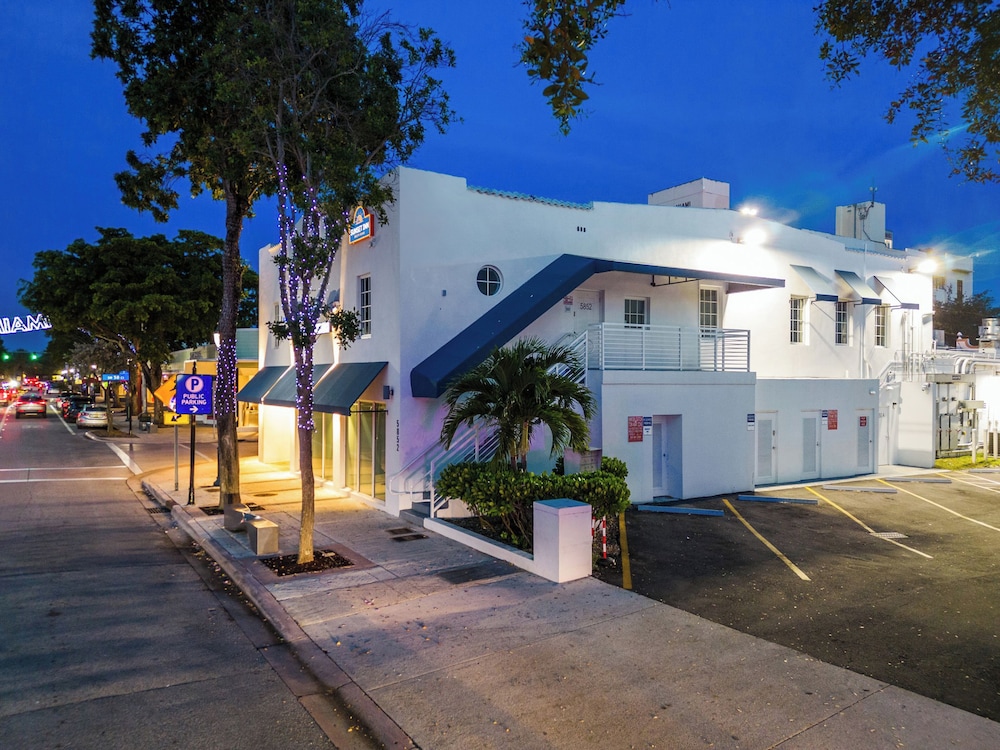 the sunset inn south miami