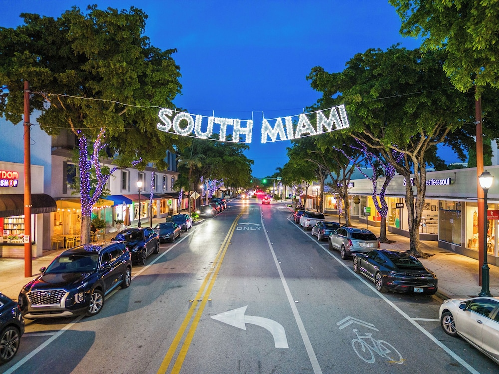 the sunset inn south miami