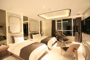 naju western hotel