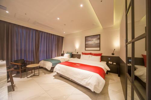 naju western hotel