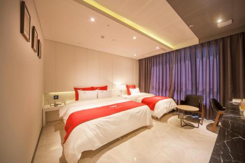 naju western hotel