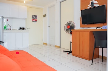 restful and cozy 2br apartment at m town residence