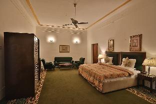 jayamahal palace hotel
