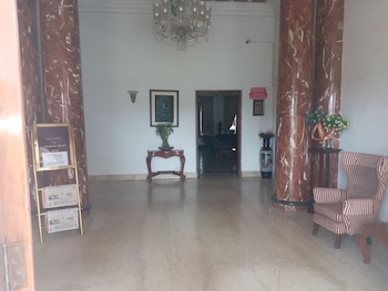 jayamahal palace hotel