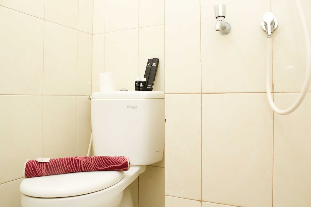 minimalist and comfort living studio apartment springlake summarecon bekasi