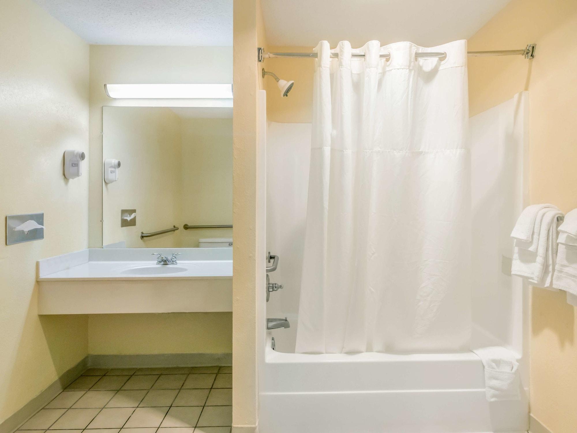 americas best value inn clayton