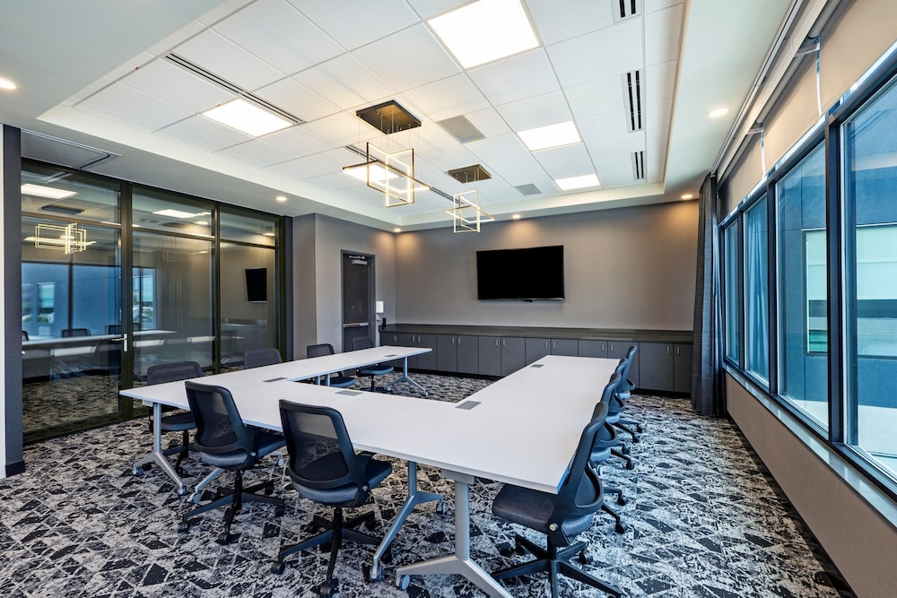 element colorado springs downtown