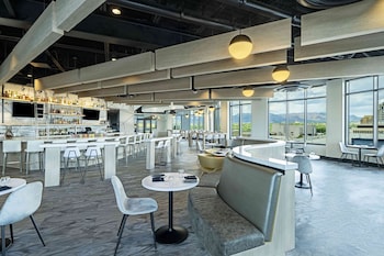 element colorado springs downtown