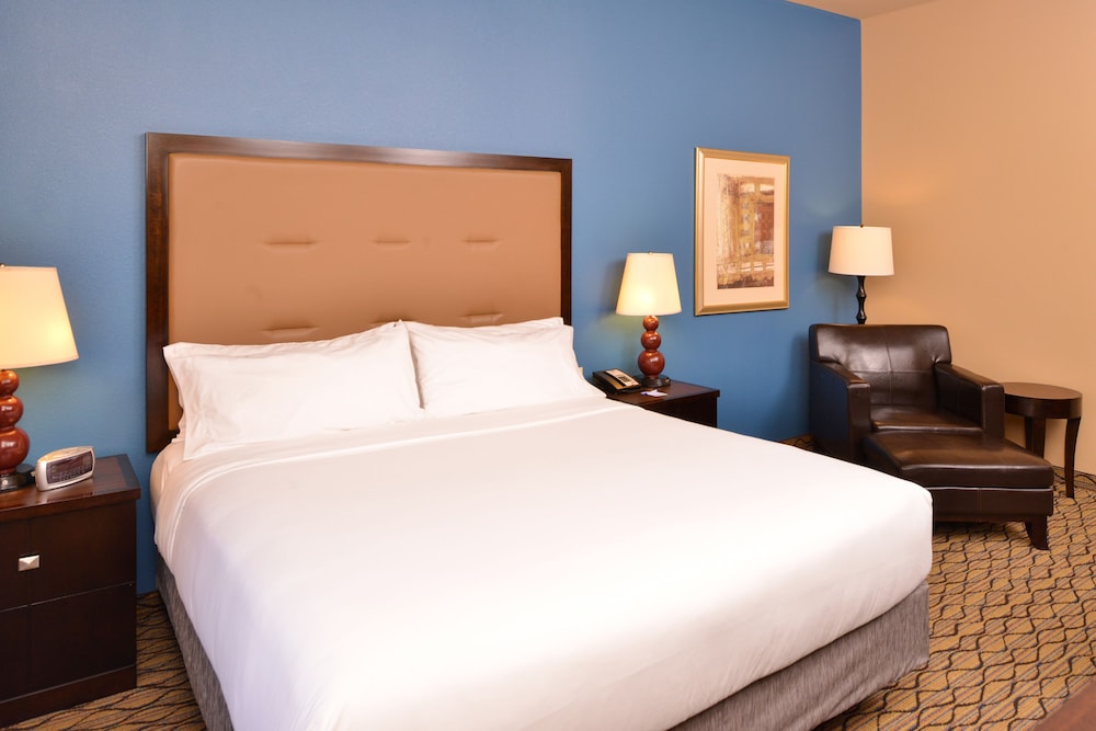 holiday inn express wichita falls by ihg