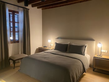 hotel can cirera