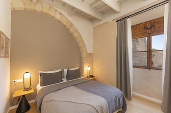 hotel can cirera