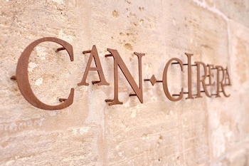 hotel can cirera