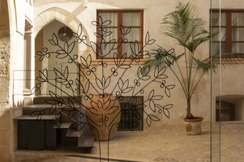 hotel can cirera