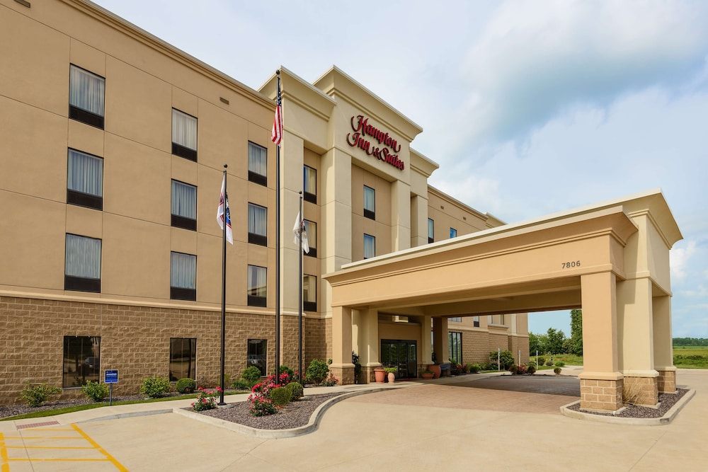 hampton inn and suites peoria at grand prairie il