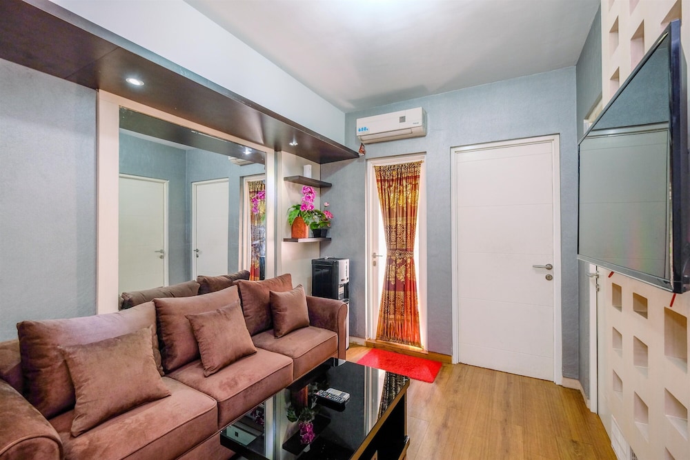 modern furnished 3br at springlake summarecon bekasi apartment