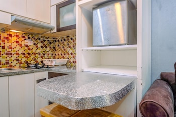 modern furnished 3br at springlake summarecon bekasi apartment