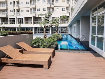 modern and homey studio at bintaro icon apartment