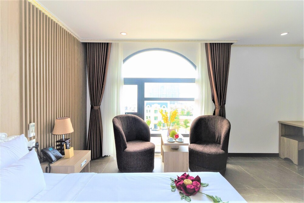 pearl beach quy nhon hotel