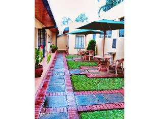 the meru house