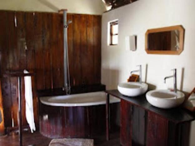 ngari hill ecolodge